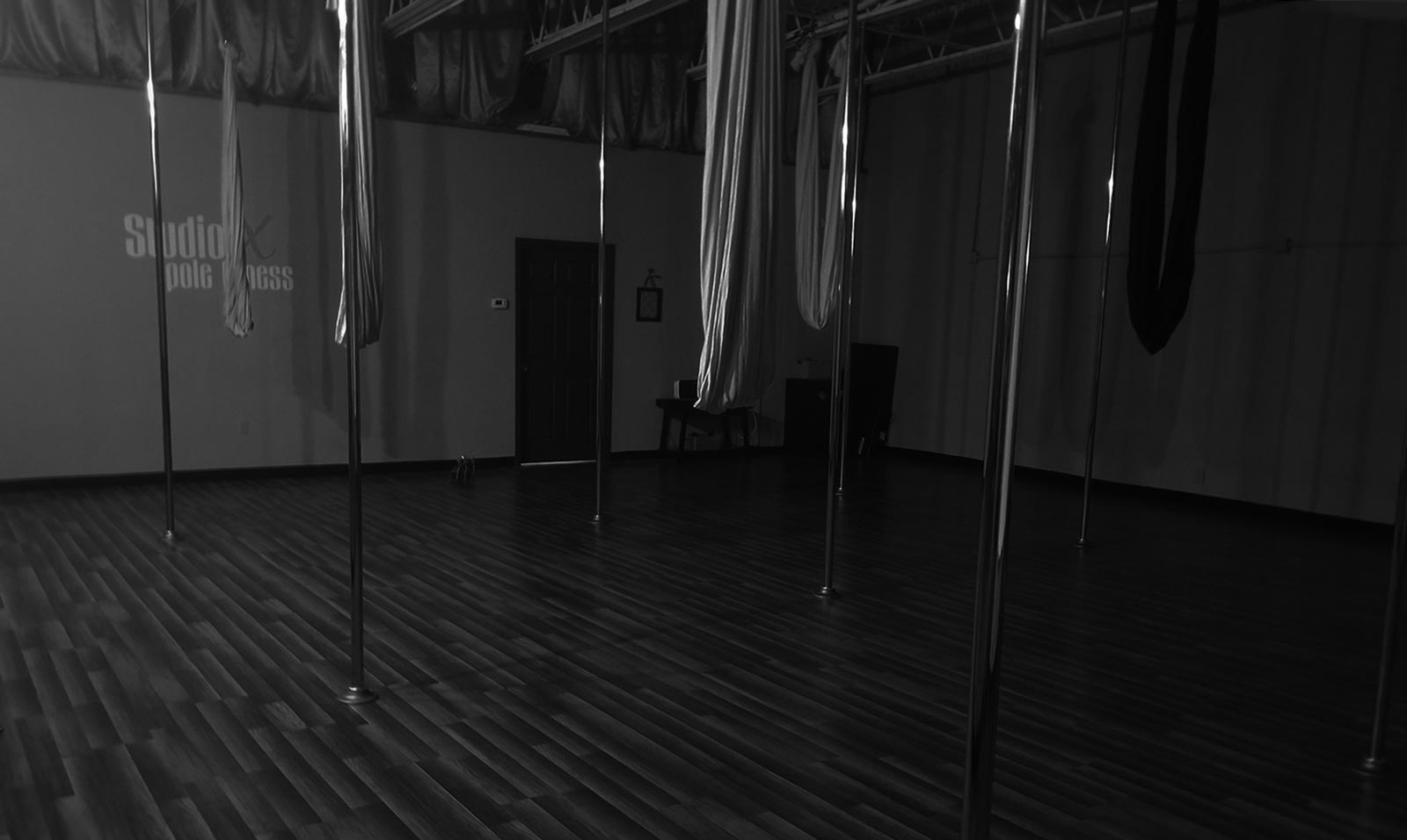 ATX Pole Fitness - Pole Dance Studio serving surrounding areas of